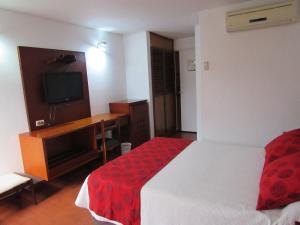 Hotel Don Lolo客房内的一张或多张床位