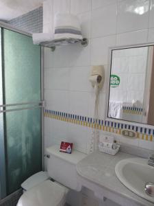 Hotel Don Lolo的一间浴室