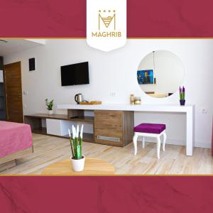 Maghrib Hotel TV 또는 엔터테인먼트 센터