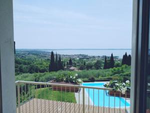 The swimming pool at or close to Hotel Valbella