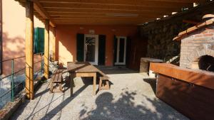 Balkón nebo terasa v ubytování Agriturismo U muinettu