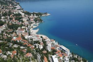 Fotografia z galérie ubytovania Apartment in Mošcenicka Draga with sea view, terrace, air conditioning, Wi-Fi (4364-5) v Moščeničke Dragej