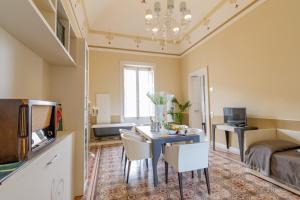 Posezení v ubytování Hotel Belami + 28 fotografií