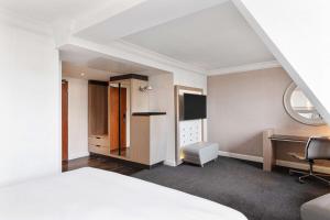 Radisson Blu Hotel, Leeds City Centre客房内的一张或多张床位