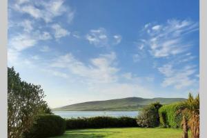 Gallery image of Green Garden meets Blue sea for 2 people in Dingle