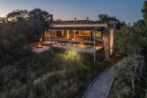 Zahrada ubytování Kariega Game Reserve Ukhozi Lodge