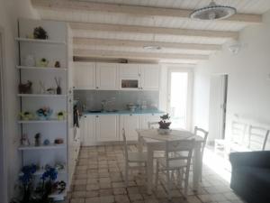 Η κουζίνα ή μικρή κουζίνα στο Casa Contadina