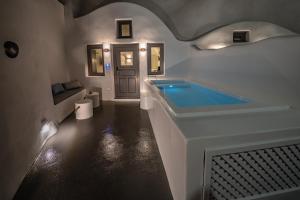 Foto dalla galleria di Eternity Suites Santorini a Firà