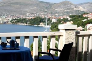 Fotografie z fotogalerie ubytování Apartment in Trogir with Seaview, Terrace, Air condition, WIFI (4655-2) v Trogiru + 25 fotografií