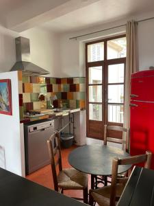 Dapur atau dapur kecil di Hôtel Particulier des Lumières