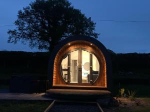 Gallery image of Great House Farm Luxury Pods and Self Catering in Crickadarn