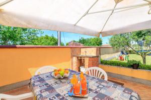 Balkón nebo terasa v ubytování Holiday House Emma