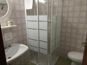 Koupelna v ubytování Albergo Italia