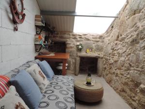 Posedenie v ubytovaní CASA GONDAR