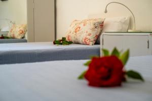 Posteľ alebo postele v izbe v ubytovaní Casa Mercado Sineu Blue
