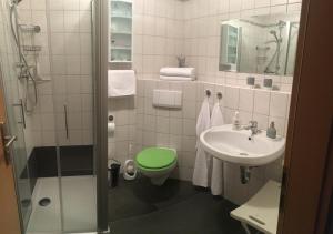 Koupelna v ubytování Am Tor zur Sächsischen Schweiz