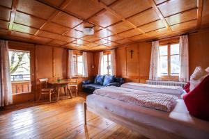 Postel nebo postele na pokoji v ubytování Hus 172