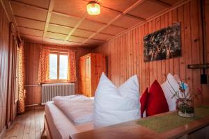 Postel nebo postele na pokoji v ubytování Hus 172