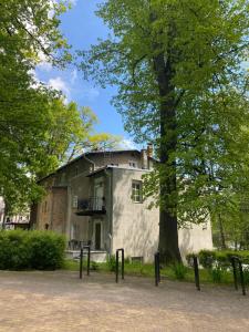 Budova, v ktorej sa apartmán nachádza