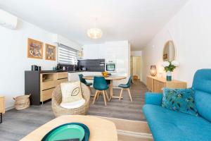 Χώρος καθιστικού στο Salvy 2 bedrooms near the beach 300 meters
