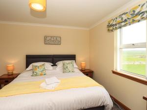 Gallery image of Challochmun Bungalow in Newton Stewart