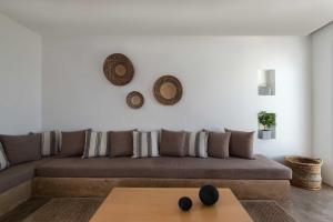 Andronis Arcadia Hotel的休息区