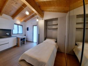 TV a/nebo společenská místnost v ubytování Hotel Il Buongustaio