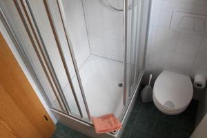 Koupelna v ubytování Gästehaus Baltram