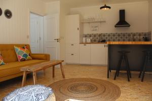 Kuchyň nebo kuchyňský kout v ubytování Macs Townhouse Dungarvan