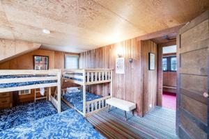 Gallery image of Historic Haystack Cabin in Cannon Beach