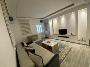 Gallery image of Studio apartman Holiday in Tivat