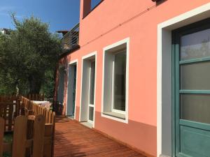 Budova, v ktorej sa apartmánový hotel nachádza