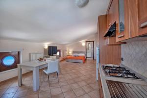 Η κουζίνα ή μικρή κουζίνα στο Casa Serena with sea view +20 φωτογραφίες