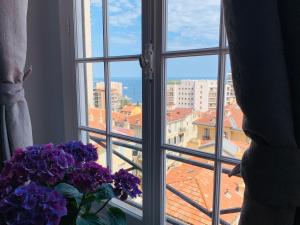 Ban công/sân hiên tại Apartments Monaco