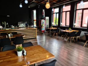 Restoran või mõni muu söögikoht majutusasutuses Hotel Olimp