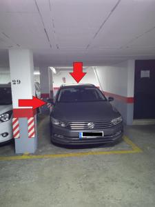 カディスにあるApartamento Completo La Caletaの駐車場を利用できます。