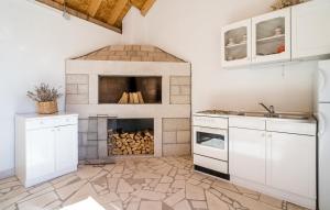 Kuchyň nebo kuchyňský kout v ubytování Apartman Ana Marija