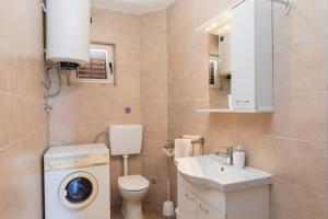 Koupelna v ubytování Apartman Ana Marija