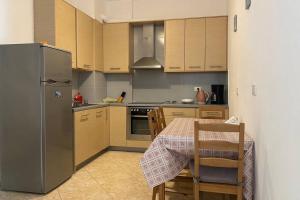 City Beach apartment - Image 12