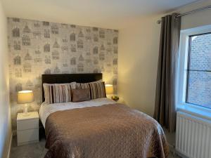 Gallery image of St Georges Balcony Suite in Portsmouth