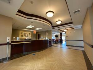 The lobby or reception area at Comfort Inn East Windsor - Springfield