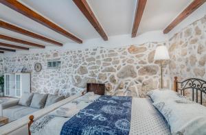 Ένα ή περισσότερα κρεβάτια σε δωμάτιο στο Apartment & Studio Goga