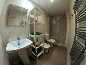 Kúpeľňa v ubytovaní Casa San Tomas + 27 fotografií