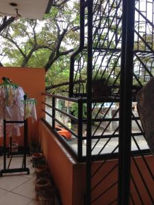 Balkoni atau teres di A place to stay in Cebu City
