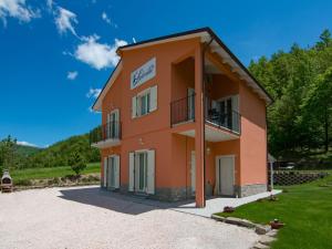 Kép Villa in Borgo Pace with Private Pool szállásáról Borgo Pacéban a galériában Még 32 kép