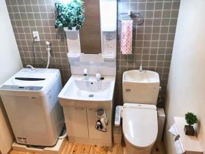 Gallery image of JR Tokyo family room @Otsuka Bovine 101 in Tokyo