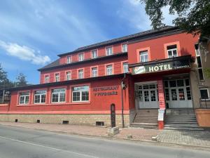 Hoone, kus hotell asub