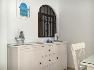 Zdjęcie z galerii obiektu APARTAMENTO LA TORNA w mieście Nerja