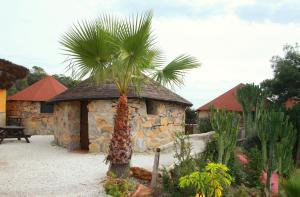 Zahrada ubytování Hotel Selwo Lodge - Animal Park Tickets Included
