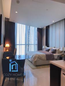 Gallery image of Downtown Dubai, Damac Maison Upper Crest in Dubai